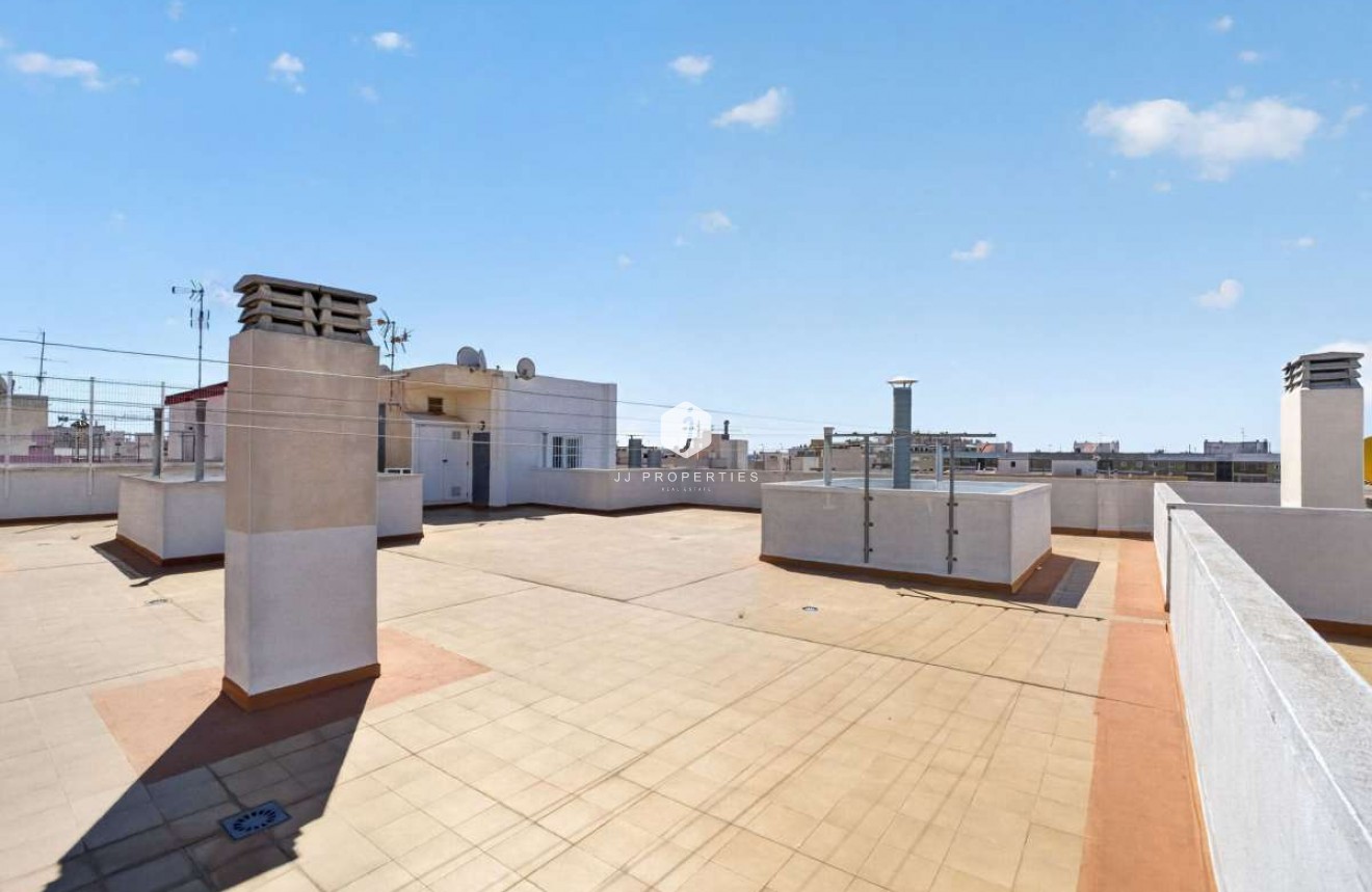 Tweedehands - Appartement / flat -
Torrevieja - Costa Blanca
