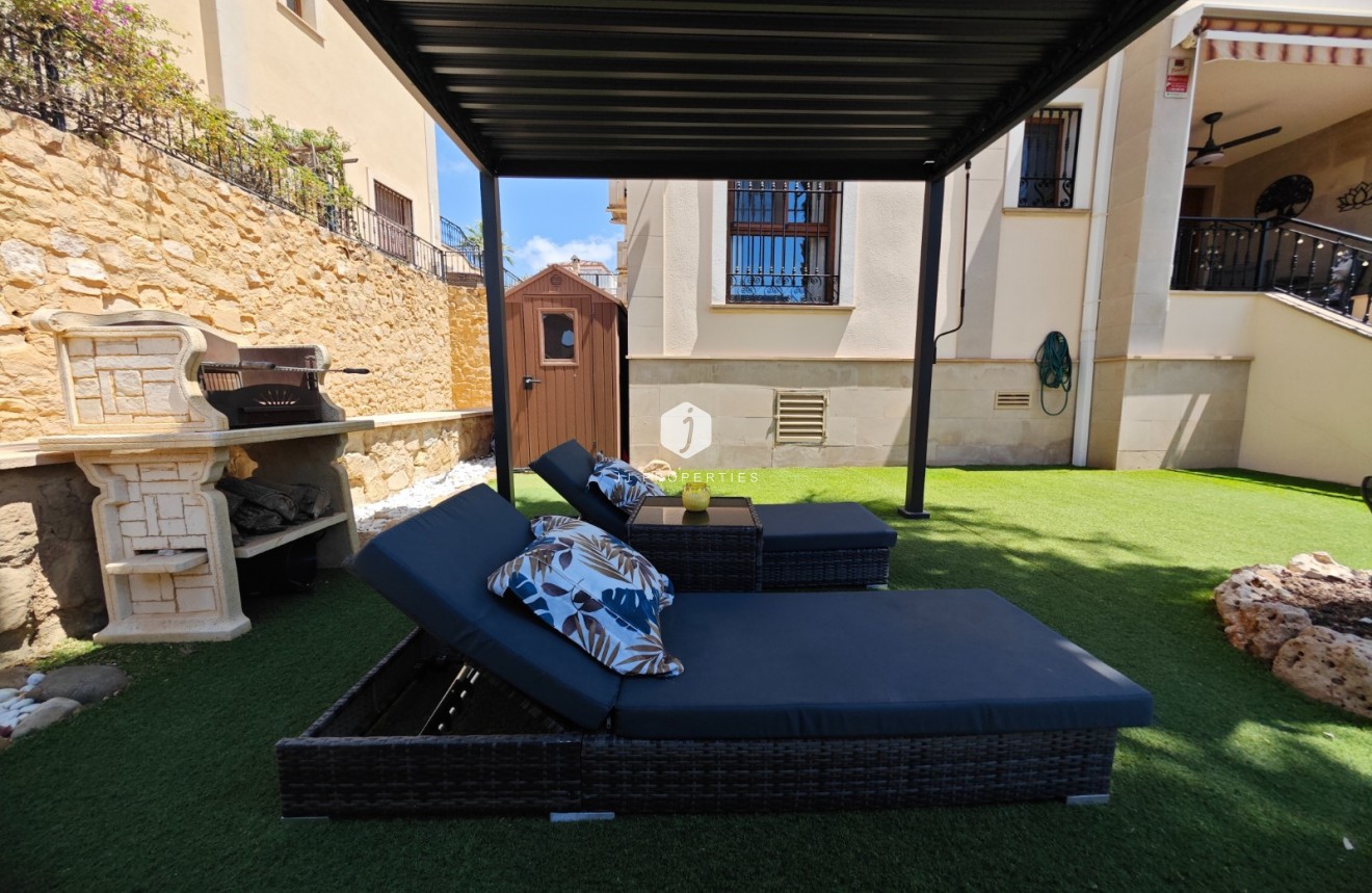 Tweedehands - Appartement / flat -
Algorfa - Inland