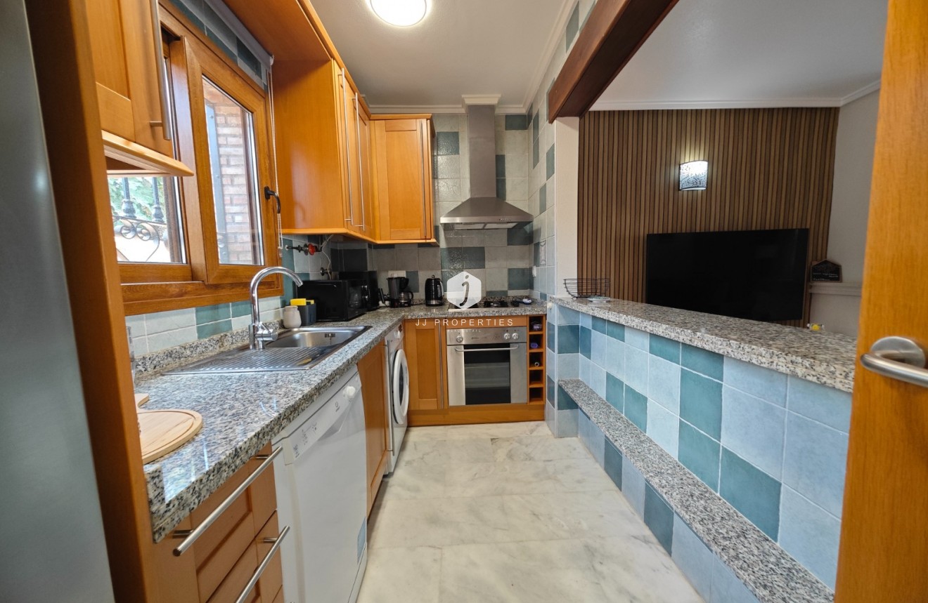 Tweedehands - Appartement / flat -
Algorfa - Inland