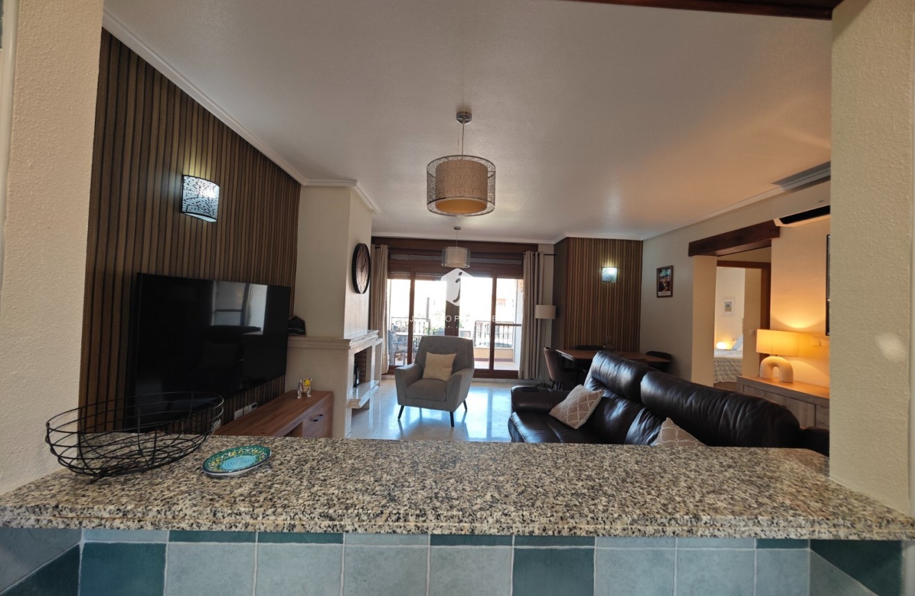 Tweedehands - Appartement / flat -
Algorfa - Inland