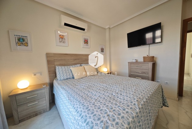 Tweedehands - Appartement / flat -
Algorfa - Inland