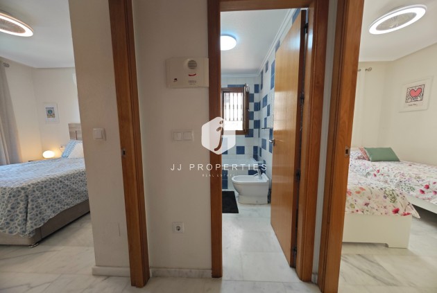 Tweedehands - Appartement / flat -
Algorfa - Inland
