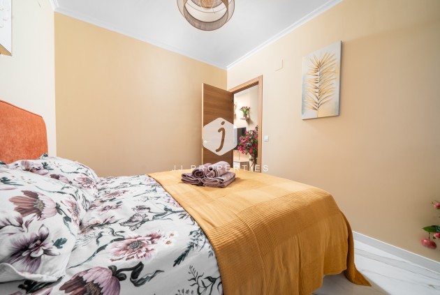 Resale - Apartment / flat -
La Mata - Costa Blanca