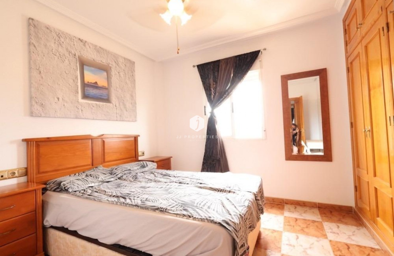Aus zweiter Hand - Wohnung -
Orihuela Costa - Costa Blanca