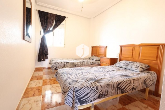 Aus zweiter Hand - Wohnung -
Orihuela Costa - Costa Blanca