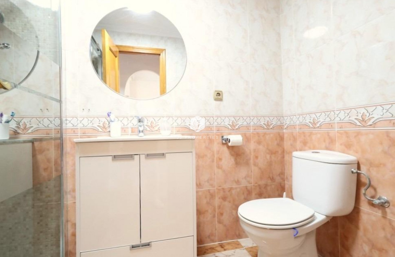 Aus zweiter Hand - Wohnung -
Orihuela Costa - Costa Blanca