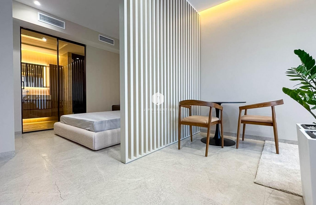 D'occasion - Appartement -
Torrevieja - Playa de los Locos