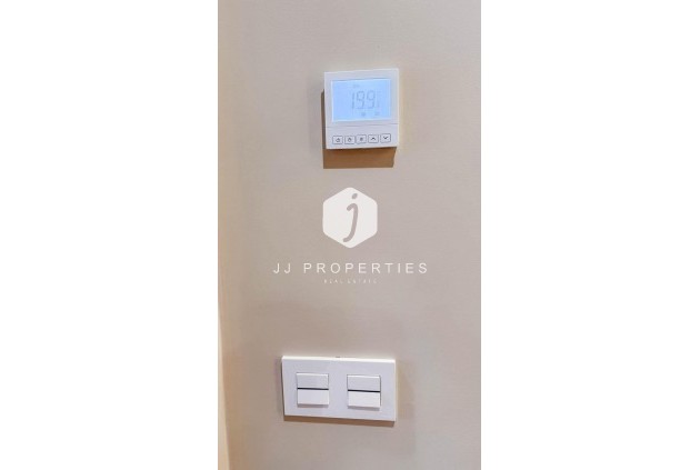 D'occasion - Appartement -
Torrevieja - Playa de los Locos
