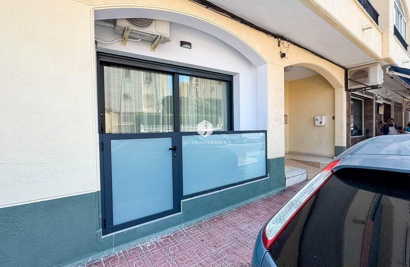 D'occasion - Appartement -
Torrevieja - Playa de los Locos