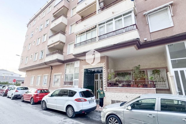 Aus zweiter Hand - Wohnung -
Torrevieja - PARQUE DE LAS NACIONES
