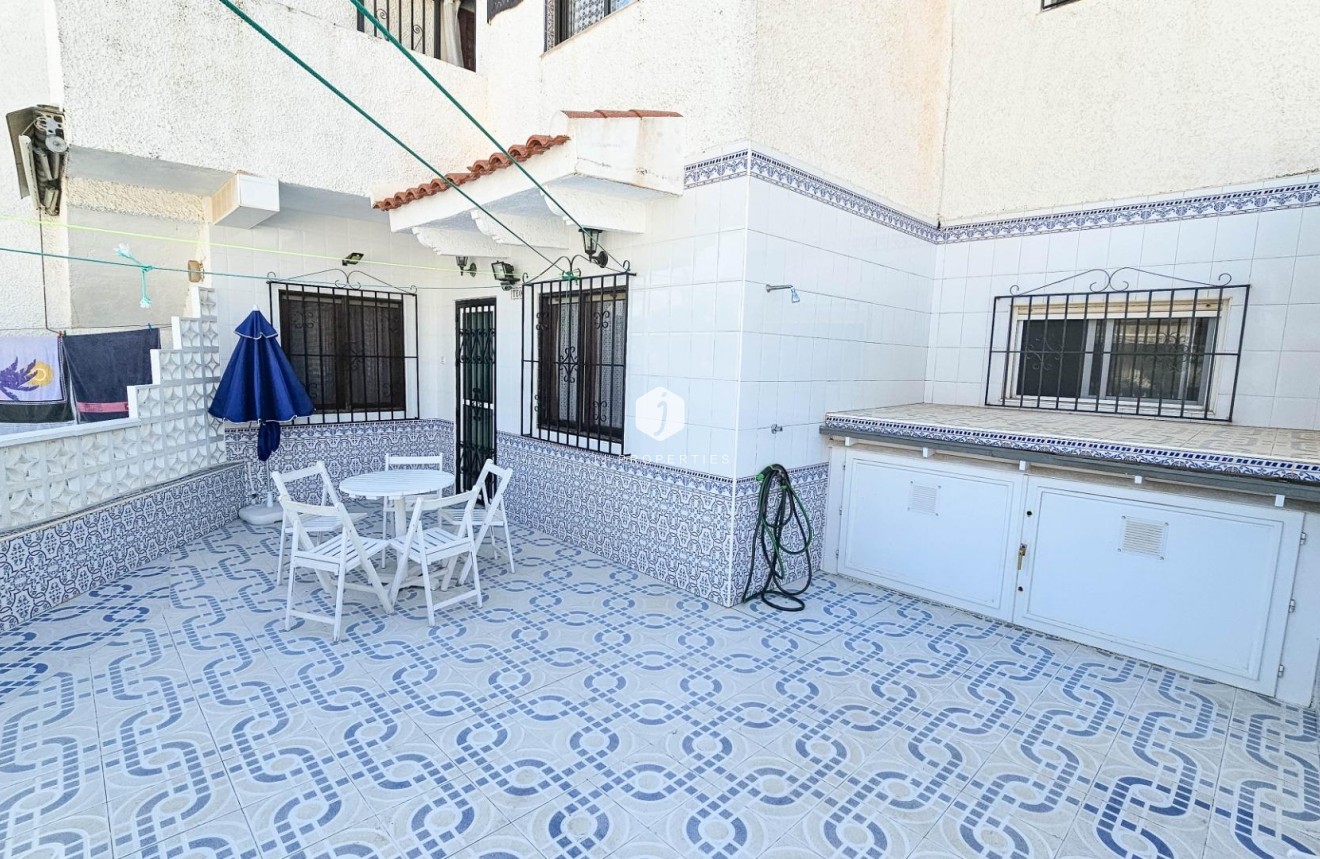D'occasion - Bungalow -
Torrevieja - Torretas