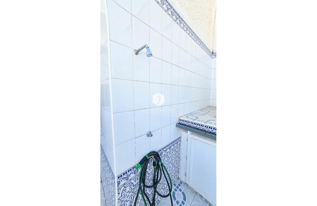 D'occasion - Bungalow -
Torrevieja - Torretas
