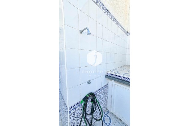 D'occasion - Bungalow -
Torrevieja - Torretas