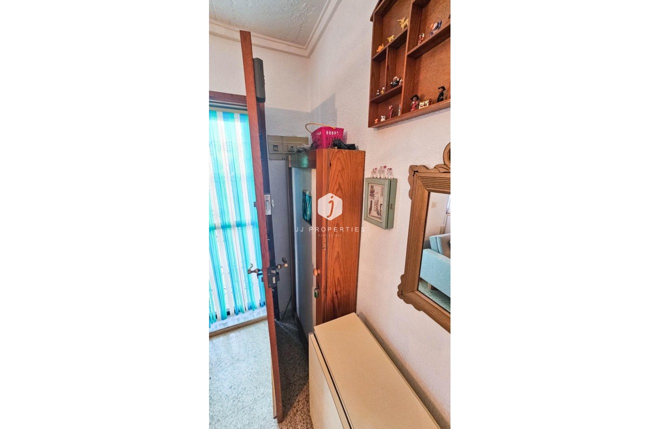 D'occasion - Bungalow -
Torrevieja - Torretas