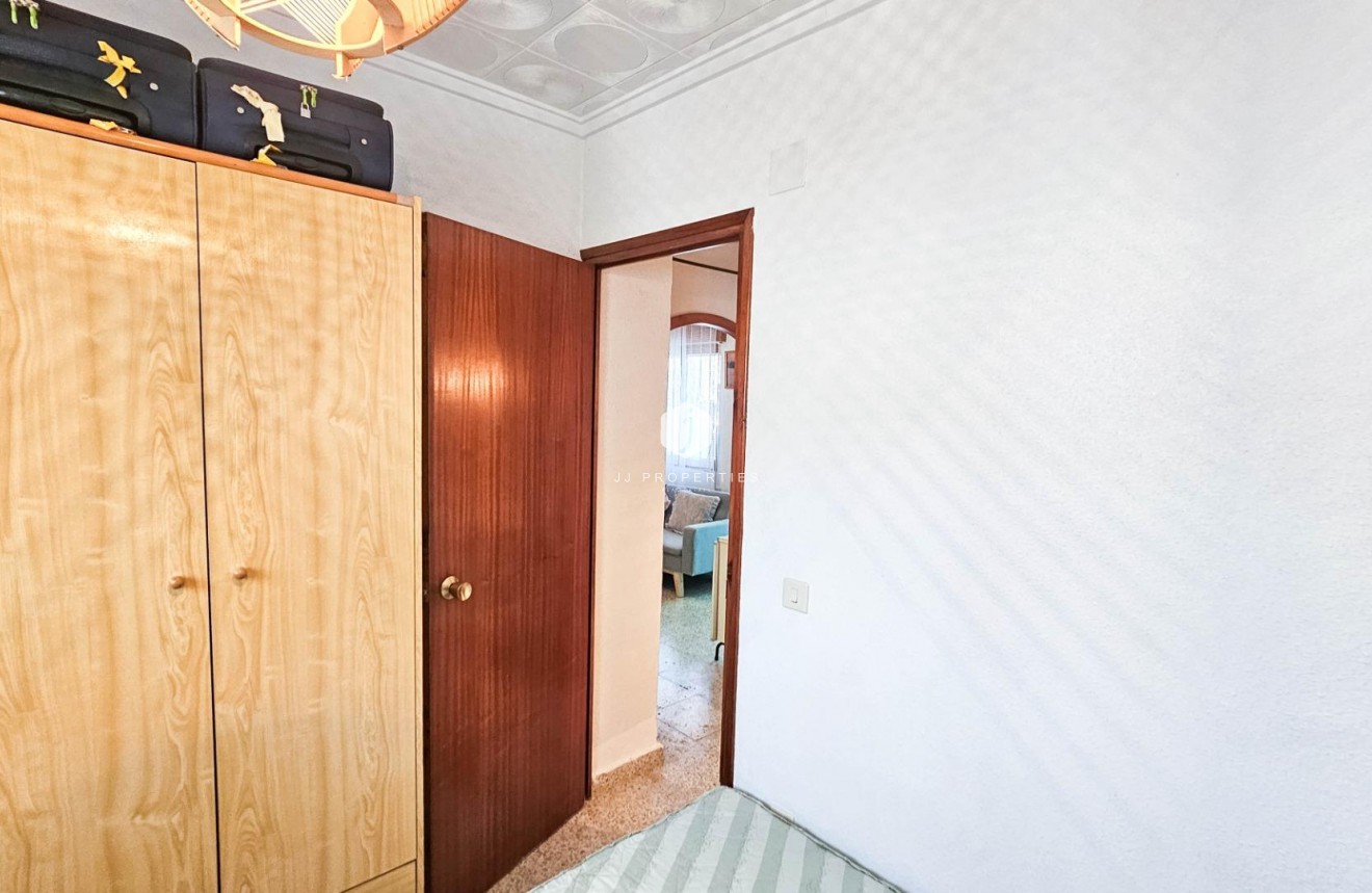 D'occasion - Bungalow -
Torrevieja - Torretas