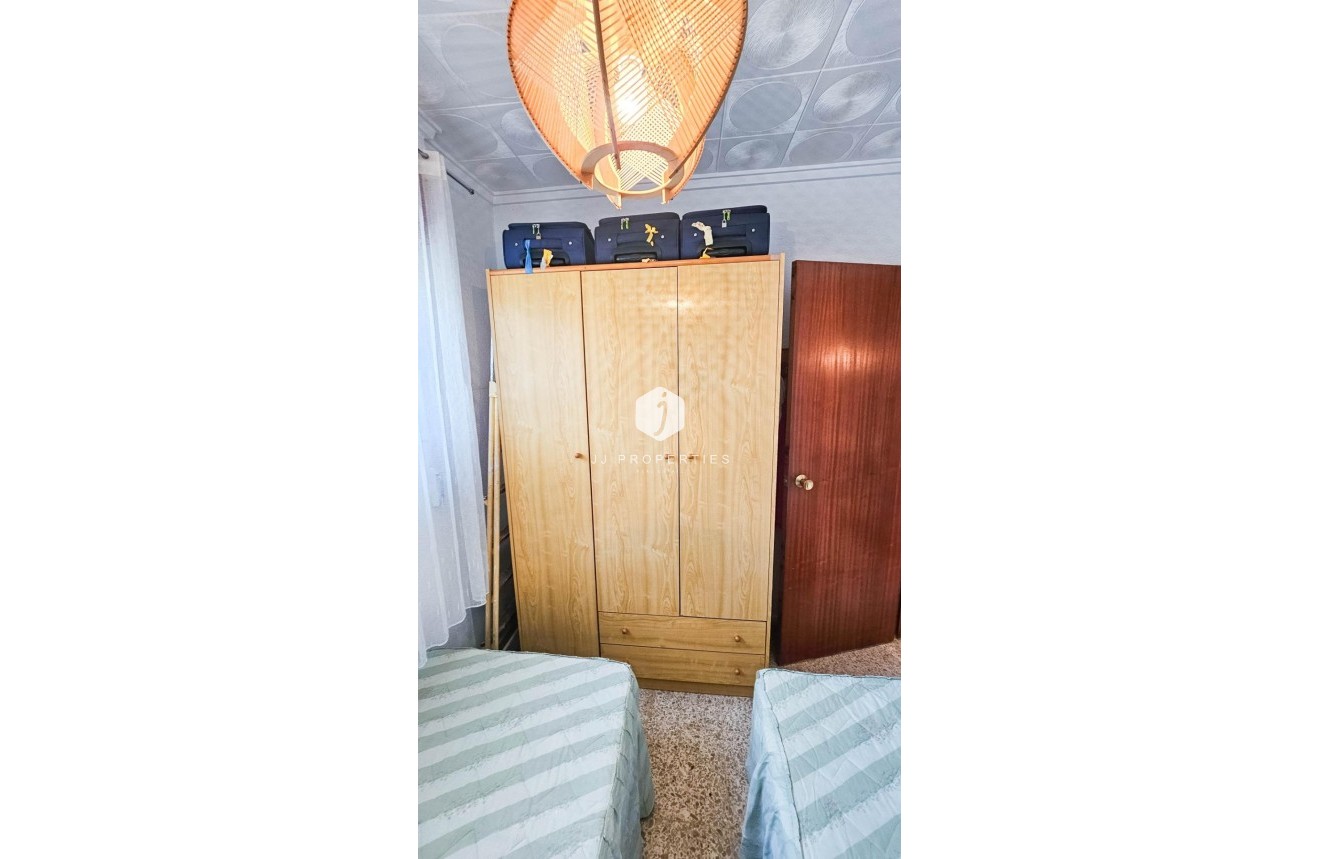 D'occasion - Bungalow -
Torrevieja - Torretas