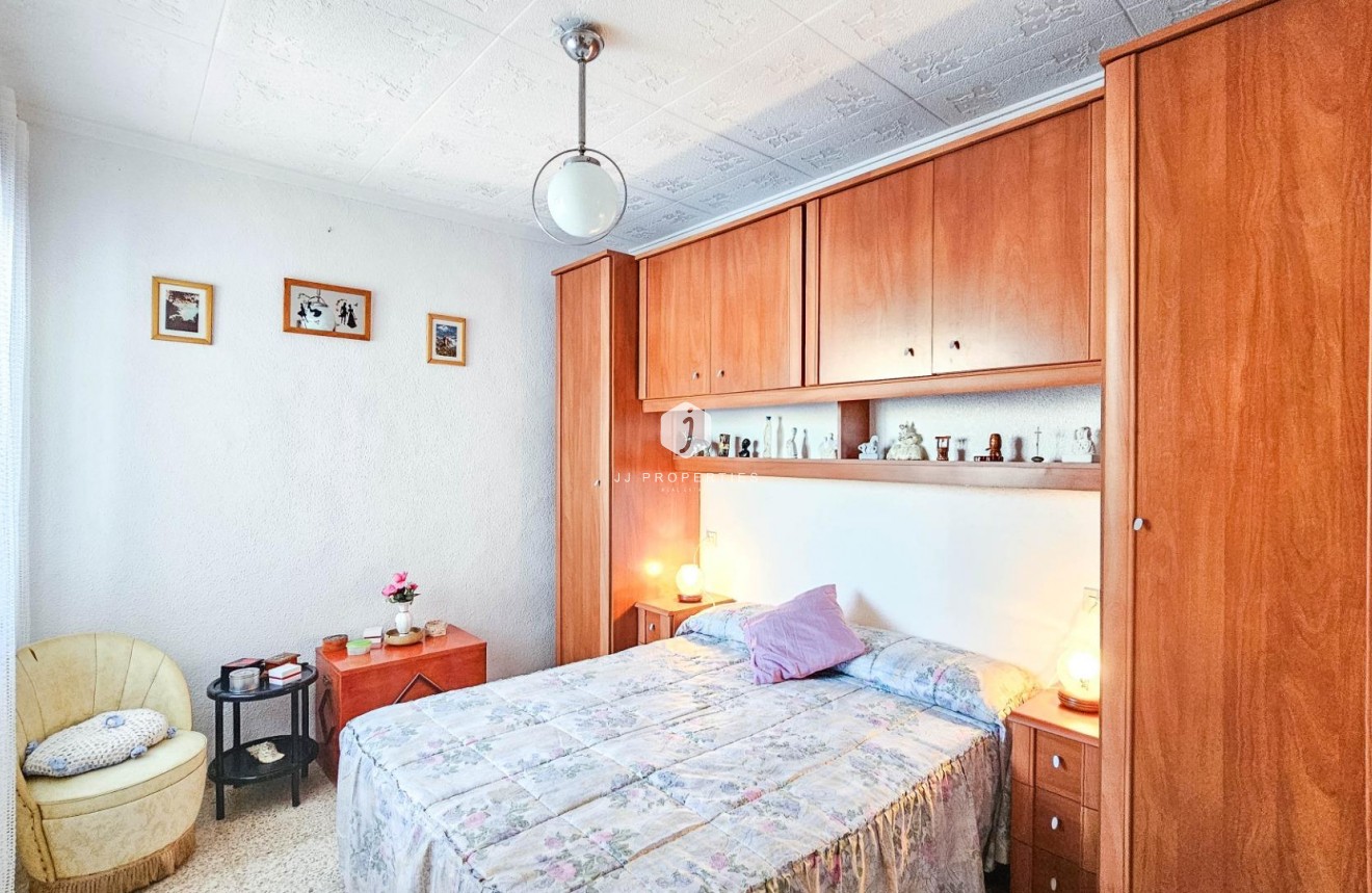 D'occasion - Bungalow -
Torrevieja - Torretas