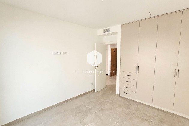 Aus zweiter Hand - Wohnung -
Torrevieja - Playa del Cura
