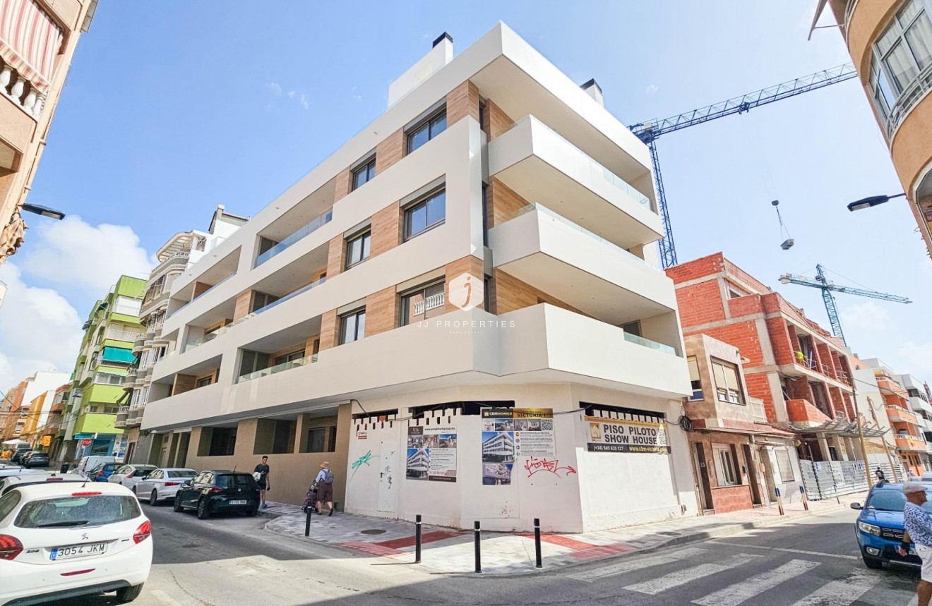 Aus zweiter Hand - Wohnung -
Torrevieja - Playa del Cura