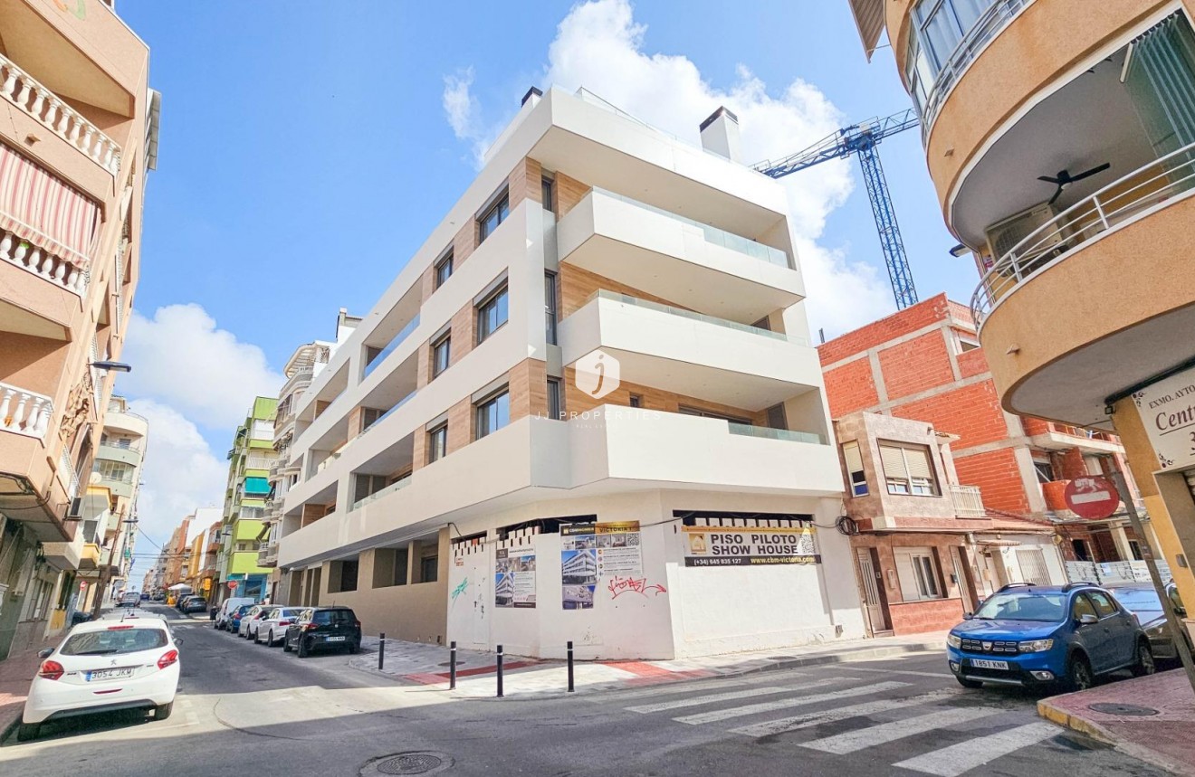 Aus zweiter Hand - Wohnung -
Torrevieja - Playa del Cura