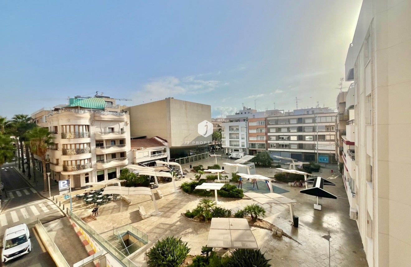D'occasion - Appartement -
Torrevieja