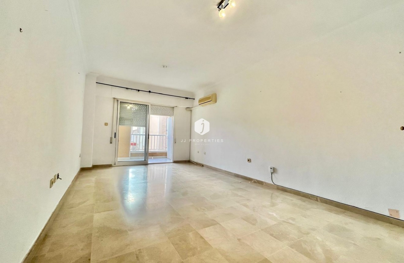 D'occasion - Appartement -
Torrevieja