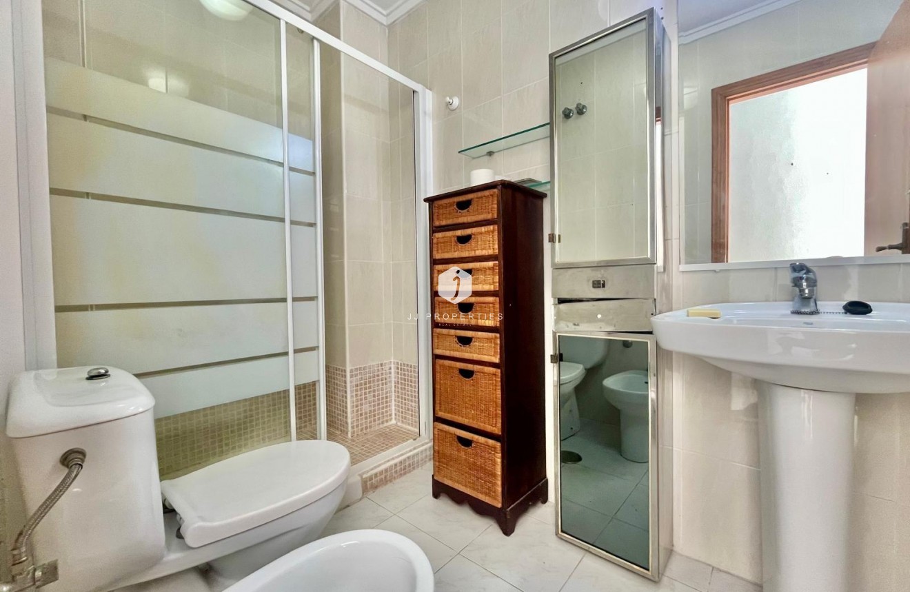 D'occasion - Appartement -
Torrevieja