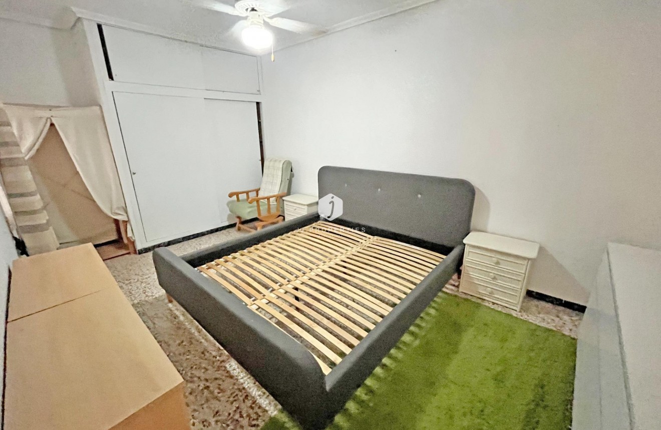 D'occasion - Appartement -
Guardamar del Segura - Centro