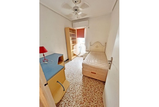 D'occasion - Appartement -
Guardamar del Segura - Centro