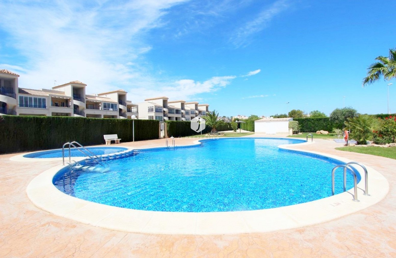 Aus zweiter Hand - Wohnung -
Orihuela Costa - Costa Blanca