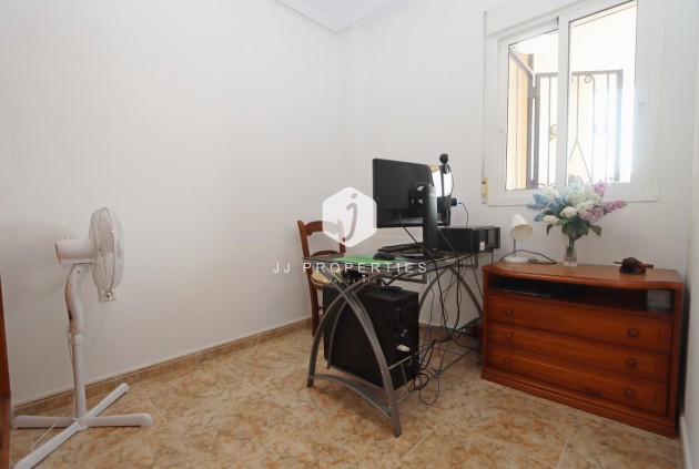 Aus zweiter Hand - Wohnung -
Orihuela Costa - Costa Blanca