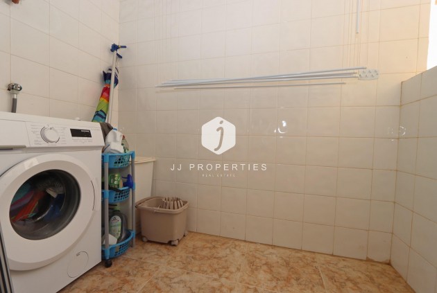 Aus zweiter Hand - Wohnung -
Orihuela Costa - Costa Blanca