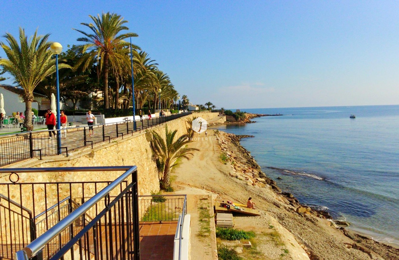 Aus zweiter Hand - Wohnung -
Orihuela Costa - Costa Blanca