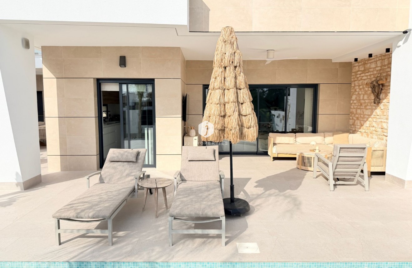 Z drugiej ręki - Villa -
Dolores - Costa Blanca