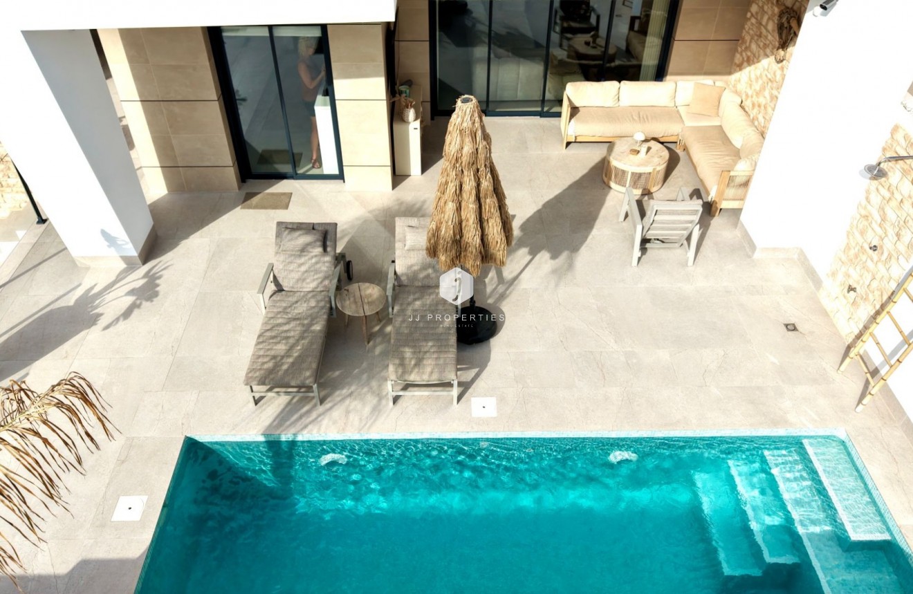 Z drugiej ręki - Villa -
Dolores - Costa Blanca