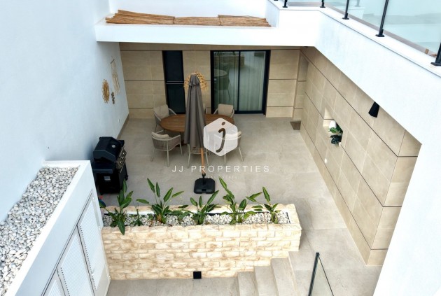 Z drugiej ręki - Villa -
Dolores - Costa Blanca