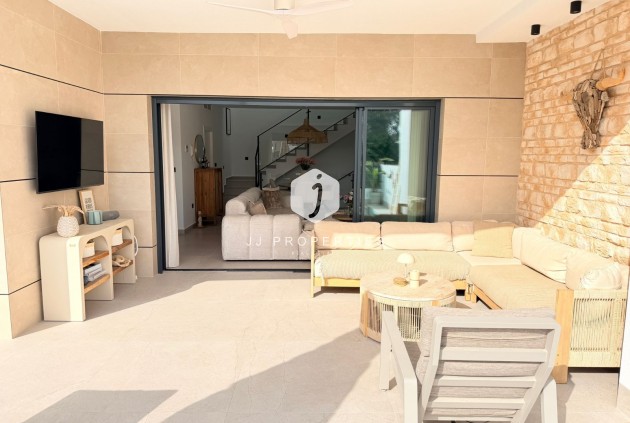 Z drugiej ręki - Villa -
Dolores - Costa Blanca