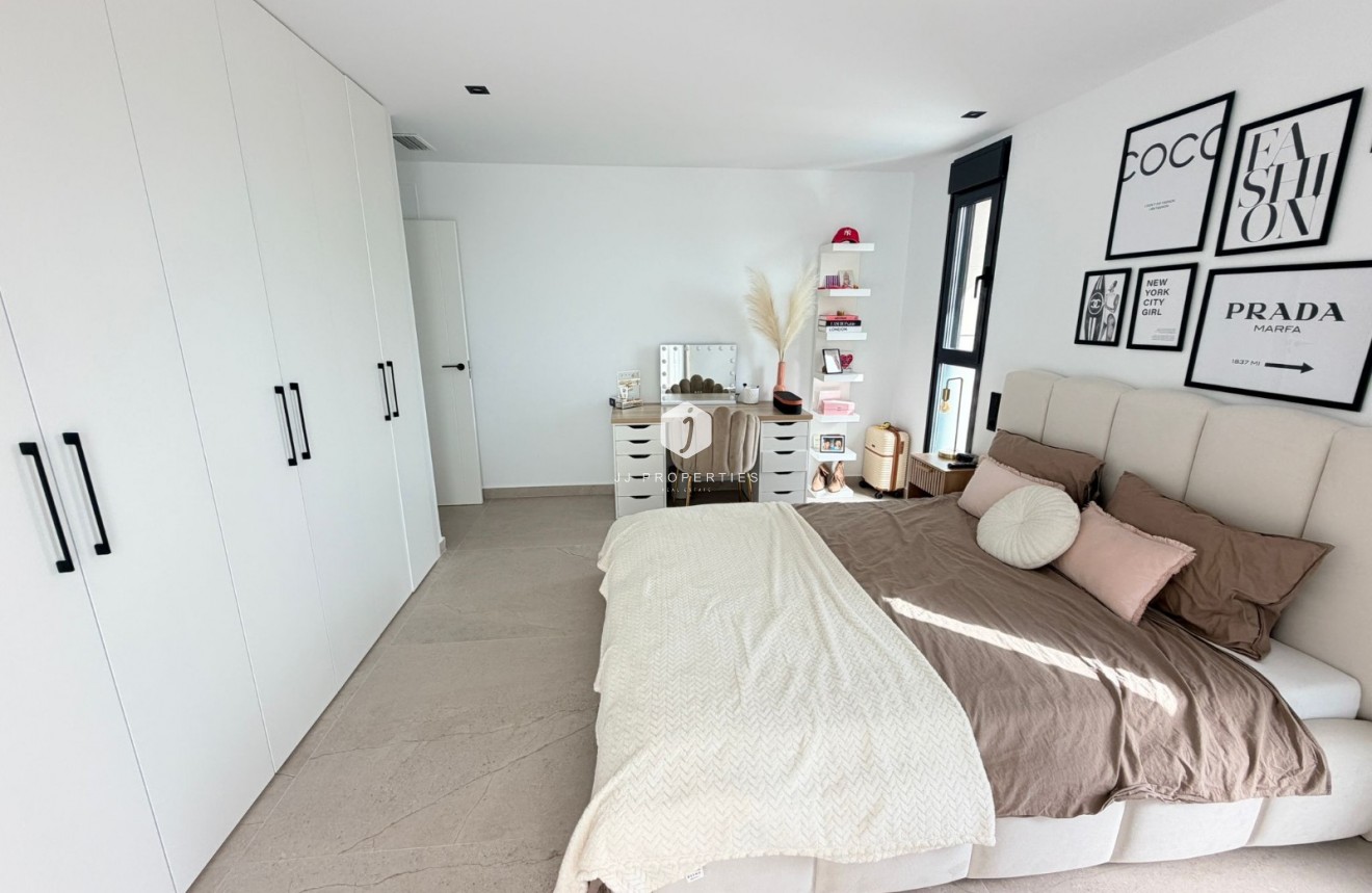 Z drugiej ręki - Villa -
Dolores - Costa Blanca