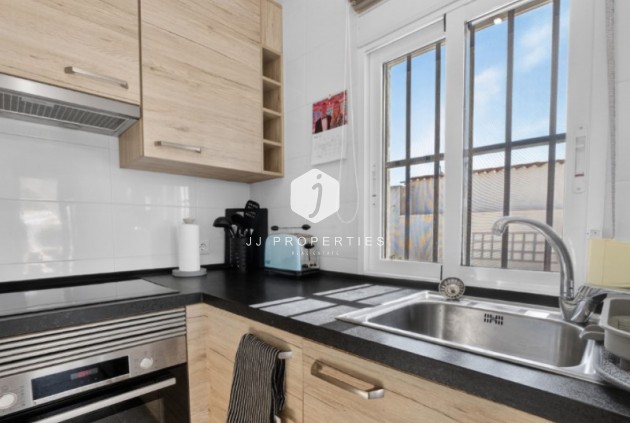 Resale - Villa -
Torrevieja - Costa Blanca
