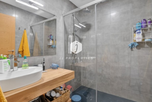 Resale - Villa -
Torrevieja - Costa Blanca