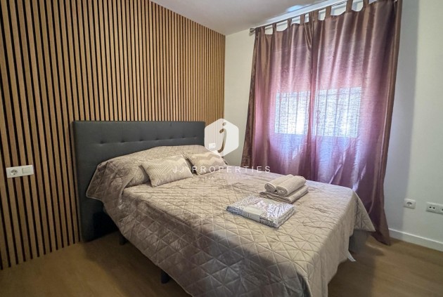 D'occasion - Duplex -
San Miguel de Salinas - Las Filipinas