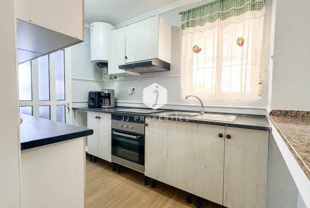 D'occasion - Duplex -
San Miguel de Salinas - Las Filipinas