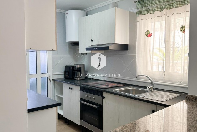 D'occasion - Duplex -
San Miguel de Salinas - Las Filipinas