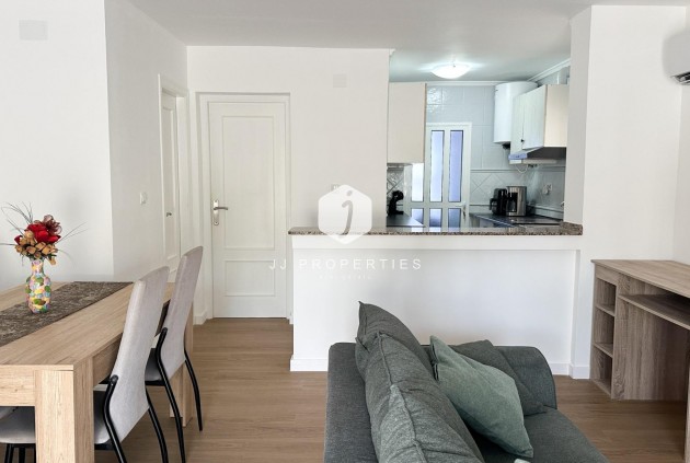 D'occasion - Duplex -
San Miguel de Salinas - Las Filipinas