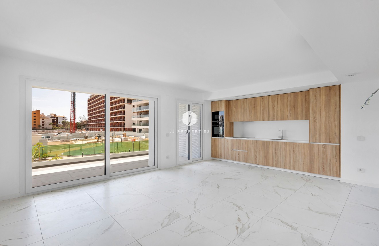 Resale - Apartment / flat -
Torrevieja - Costa Blanca