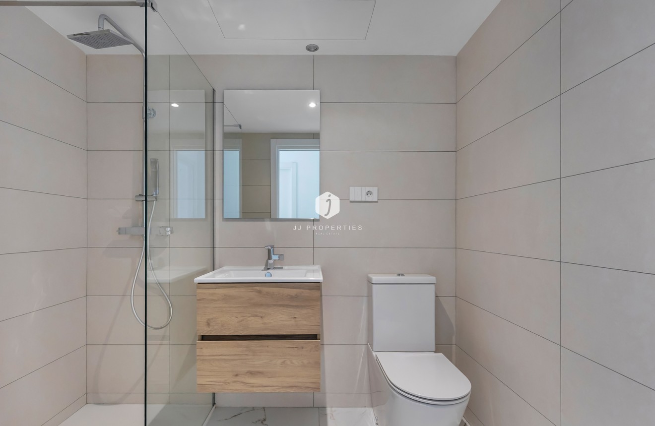 Resale - Apartment / flat -
Torrevieja - Costa Blanca