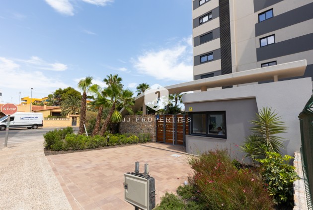 Resale - Apartment / flat -
Torrevieja - Costa Blanca