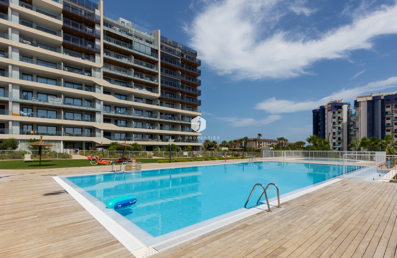Resale - Apartment / flat -
Torrevieja - Costa Blanca