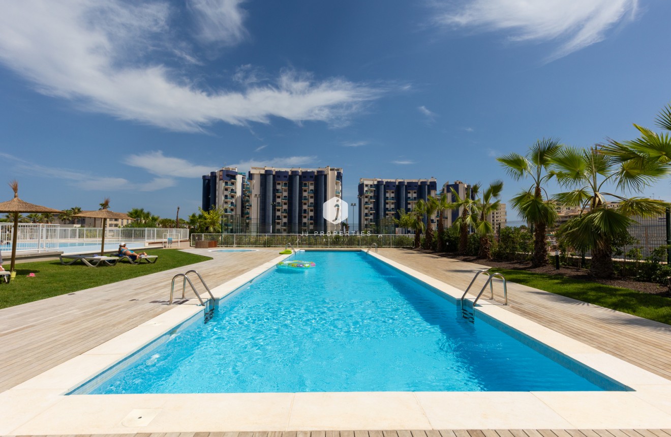 Resale - Apartment / flat -
Torrevieja - Costa Blanca