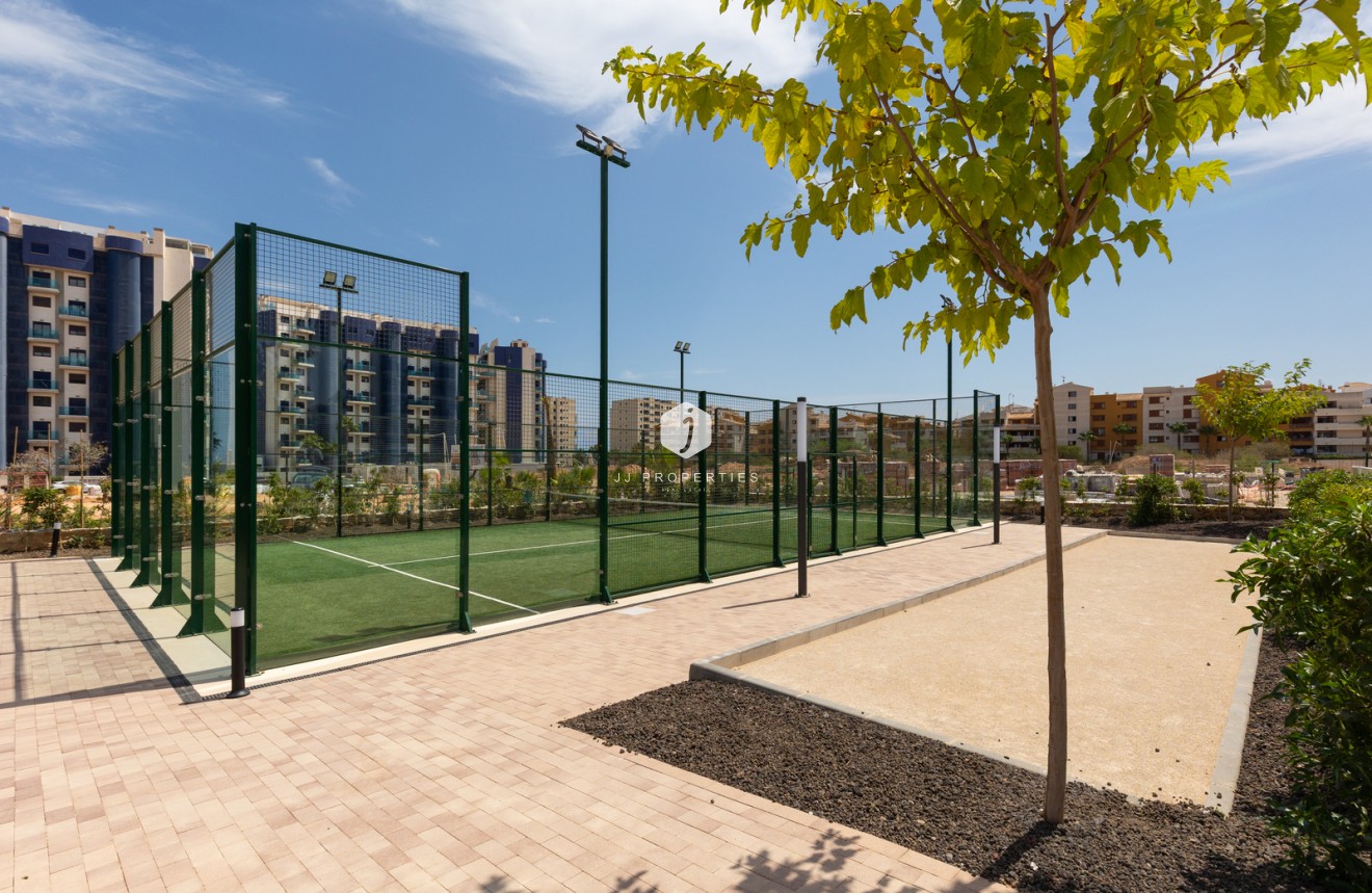 Resale - Apartment / flat -
Torrevieja - Costa Blanca